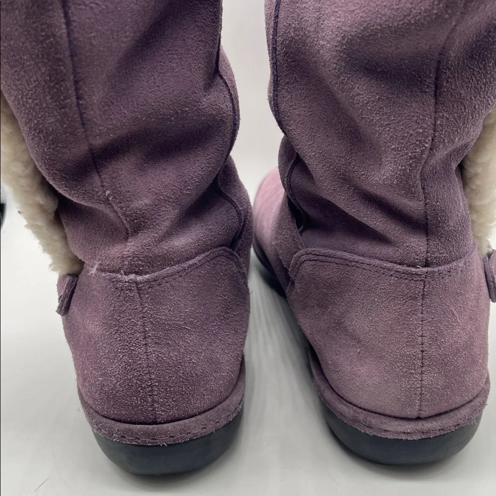 Lands’ End Leather Winter cold weather Boots lilac Sz 8.5 fleece lined